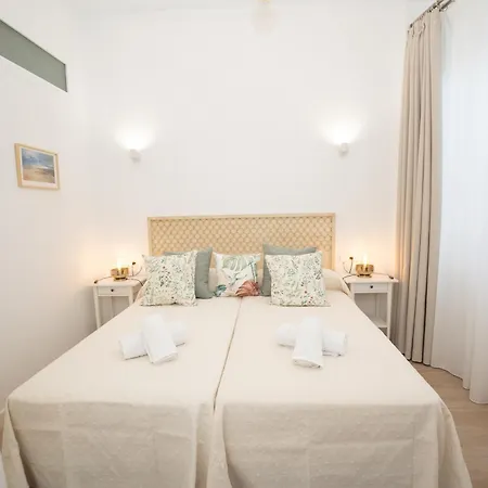 Homestay El Templete 1 *